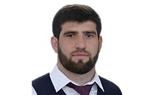 Кадыров Асланбек Ахмедгаджиевич